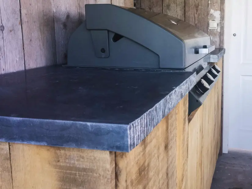 BBQ-Tough-Interiors-Rene-Braas