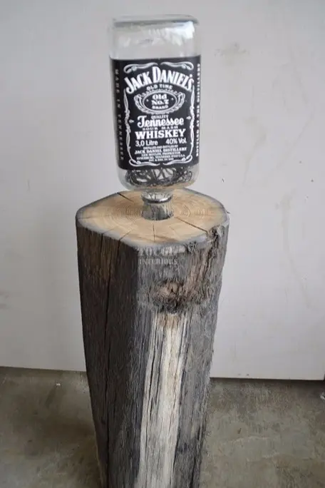 jack-daniels-handegmaakte-ijzeren-lamp-Tough-Interiors-Rene-Braas